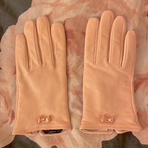 Ted Baker Avia Pink Leather Gloves with Metal Bow